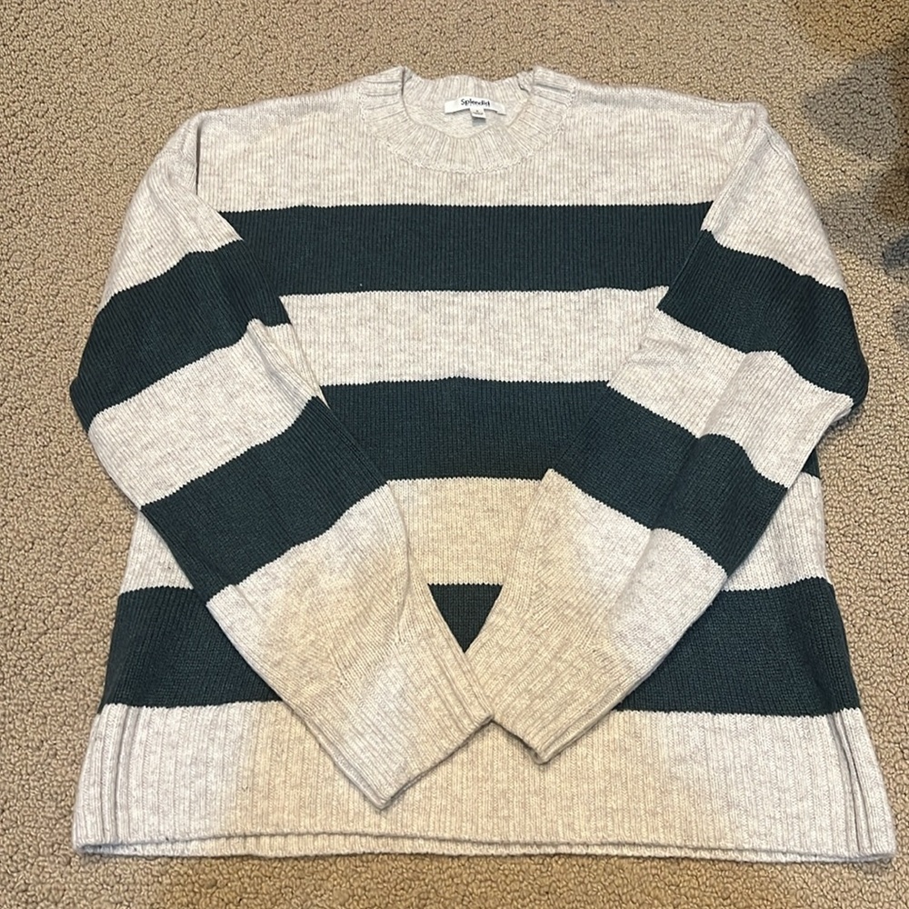 Splendid Sweater - Picture 2 of 6